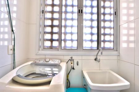 Apartamento à venda com 78m², 2 quartos e 1 vaga Apartamento à venda com 78m², 2 quartos e 1 vagaÁrea de Serviço