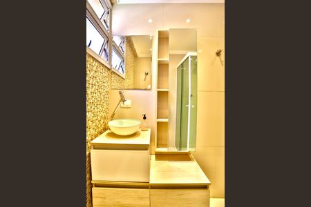 Apartamento à venda com 78m², 2 quartos e 1 vaga Apartamento à venda com 78m², 2 quartos e 1 vagaBanheiro