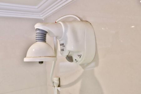 Apartamento à venda com 78m², 2 quartos e 1 vaga Apartamento à venda com 78m², 2 quartos e 1 vagaBanheiro