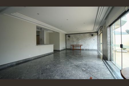 Apartamento à venda com 125m², 3 quartos e 1 vagaÁrea comum