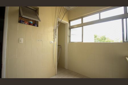Apartamento à venda com 125m², 3 quartos e 1 vagaÁrea de Serviço