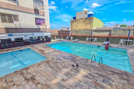 Apartamento à venda com 66m², 2 quartos e 1 vaga Apartamento à venda com 66m², 2 quartos e 1 vagaÁrea comum - Piscina