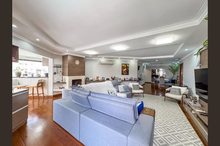 Apartamento à venda com 206m², 4 quartos e 3 vagas