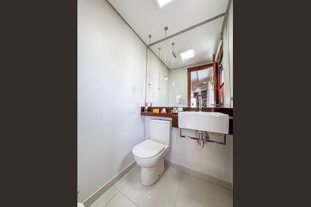 Apartamento à venda com 206m², 4 quartos e 3 vagas