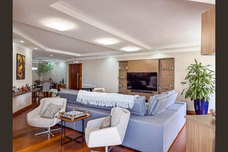 Apartamento à venda com 206m², 4 quartos e 3 vagas