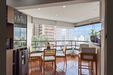 Apartamento à venda com 206m², 4 quartos e 3 vagas