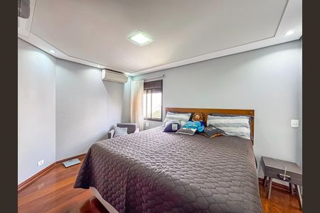 Apartamento à venda com 206m², 4 quartos e 3 vagas