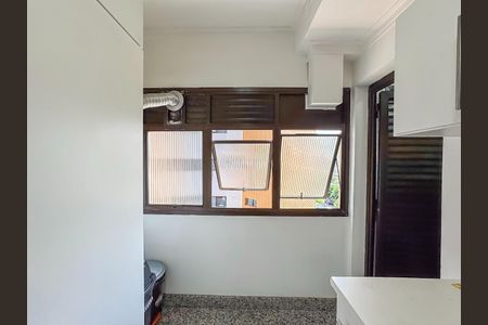 Apartamento à venda com 206m², 4 quartos e 3 vagas
