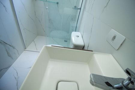 Casa à venda com 150m², 3 quartos e 3 vagas Casa à venda com 150m², 3 quartos e 3 vagasBanheiro Suíte 2