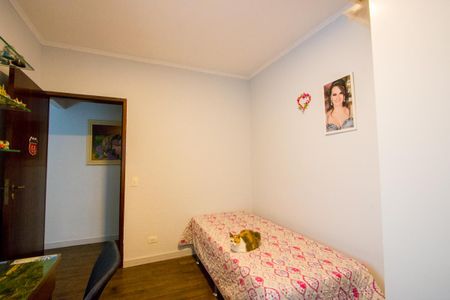 Casa à venda com 200m², 3 quartos e 4 vagas Casa à venda com 200m², 3 quartos e 4 vagasQuarto 3