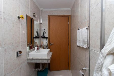 Apartamento à venda com 78m², 2 quartos e sem vaga Apartamento à venda com 78m², 2 quartos e sem vagaBanheiro