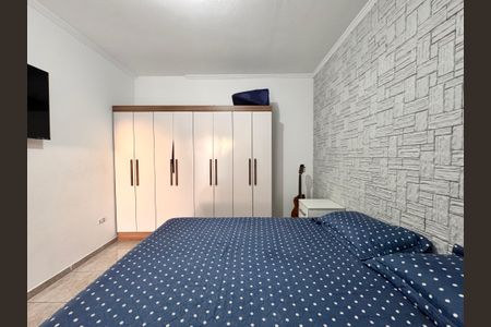 Casa à venda com 221m², 4 quartos e 7 vagas Casa à venda com 221m², 4 quartos e 7 vagasSuite