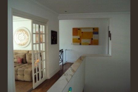 Casa de condomínio à venda com 530m², 4 quartos e 4 vagas