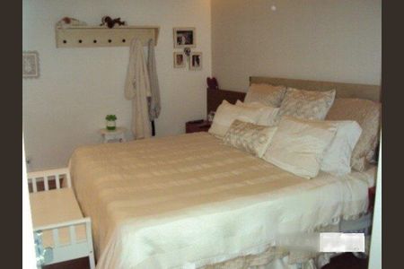 Casa de condomínio à venda com 530m², 4 quartos e 4 vagas