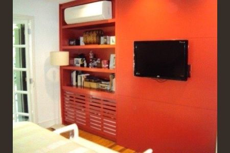 Casa de condomínio à venda com 530m², 4 quartos e 4 vagas