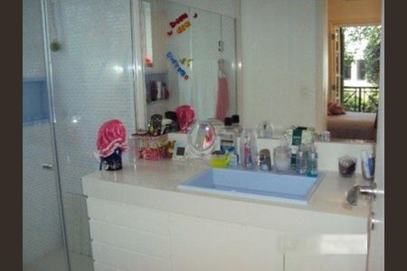 Casa de condomínio à venda com 530m², 4 quartos e 4 vagas