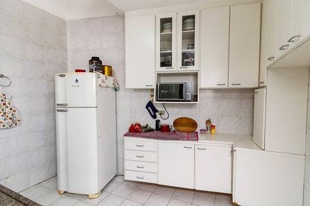 Casa à venda com 132m², 3 quartos e 1 vaga