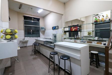 Casa à venda com 170m², 2 quartos e 2 vagas Casa à venda com 170m², 2 quartos e 2 vagasGaragem 2