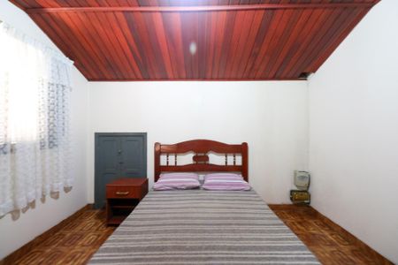 Casa à venda com 170m², 2 quartos e 2 vagas Casa à venda com 170m², 2 quartos e 2 vagasQuarto 2