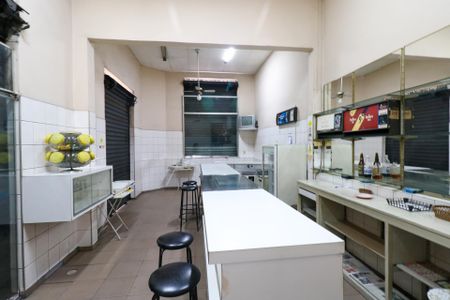 Casa à venda com 170m², 2 quartos e 2 vagas Casa à venda com 170m², 2 quartos e 2 vagasGaragem 2