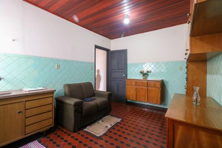 Casa à venda com 170m², 2 quartos e 2 vagas Casa à venda com 170m², 2 quartos e 2 vagasCozinha