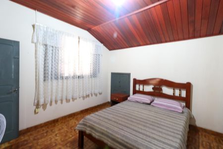 Casa à venda com 170m², 2 quartos e 2 vagas Casa à venda com 170m², 2 quartos e 2 vagasQuarto 2