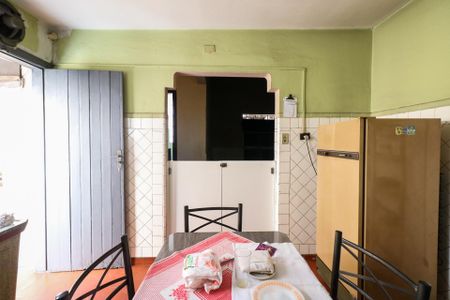 Casa à venda com 170m², 2 quartos e 2 vagas Casa à venda com 170m², 2 quartos e 2 vagasGaragem 2