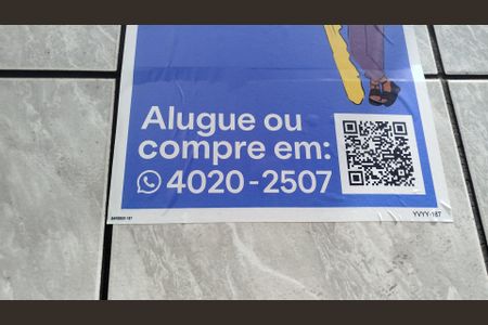 Casa à venda com 170m², 2 quartos e 2 vagas Casa à venda com 170m², 2 quartos e 2 vagasPlaca