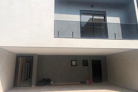 Casa de condomínio à venda com 311m², 4 quartos e 3 vagas