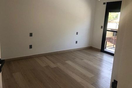 Casa de condomínio à venda com 311m², 4 quartos e 3 vagas