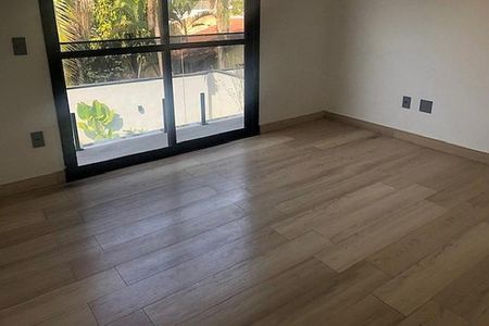 Casa de condomínio à venda com 311m², 4 quartos e 3 vagas