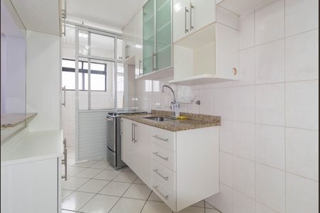 Apartamento à venda com 54m², 2 quartos e 1 vaga Apartamento à venda com 54m², 2 quartos e 1 vagaCozinha