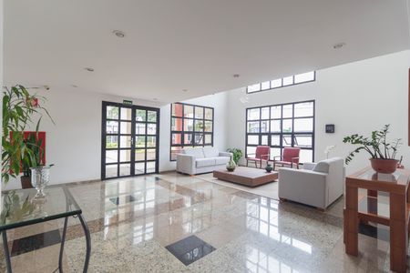 Apartamento à venda com 54m², 2 quartos e 1 vaga Apartamento à venda com 54m², 2 quartos e 1 vagaHall social