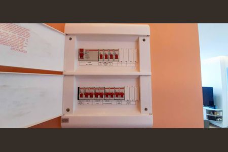 Apartamento à venda com 48m², 2 quartos e 1 vaga Apartamento à venda com 48m², 2 quartos e 1 vagaQuadro de Luz