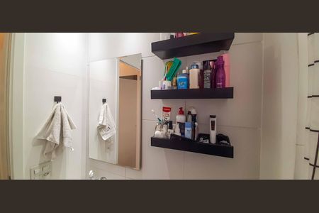 Apartamento à venda com 48m², 2 quartos e 1 vaga Apartamento à venda com 48m², 2 quartos e 1 vagaBanheiro