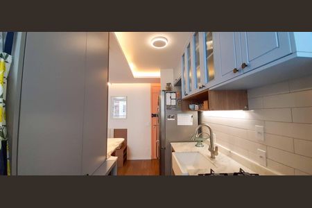 Apartamento à venda com 48m², 2 quartos e 1 vaga Apartamento à venda com 48m², 2 quartos e 1 vagaCozinha