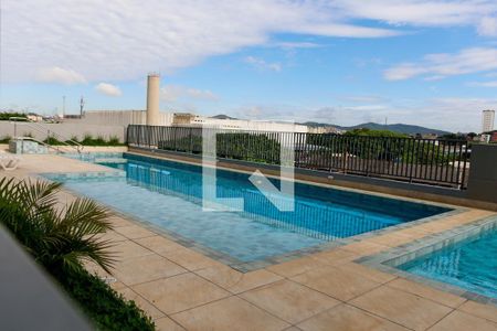 Apartamento à venda com 48m², 2 quartos e 1 vaga Apartamento à venda com 48m², 2 quartos e 1 vagaÁrea comum - Piscina