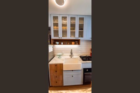 Apartamento à venda com 48m², 2 quartos e 1 vaga Apartamento à venda com 48m², 2 quartos e 1 vagaCozinha