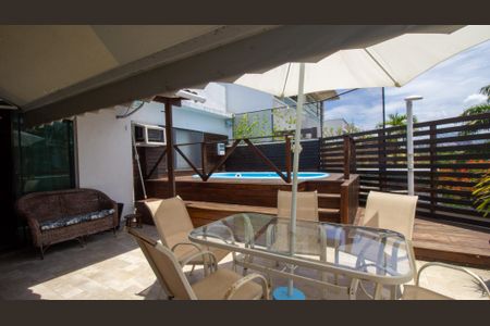 Apartamento à venda com 201m², 4 quartos e 2 vagasVaranda