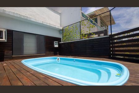 Apartamento à venda com 201m², 4 quartos e 2 vagasVaranda