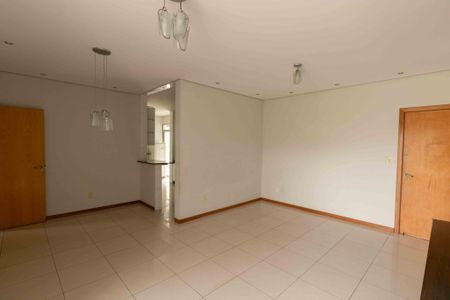 Apartamento à venda com 170m², 3 quartos e 2 vagas Apartamento à venda com 170m², 3 quartos e 2 vagasSala