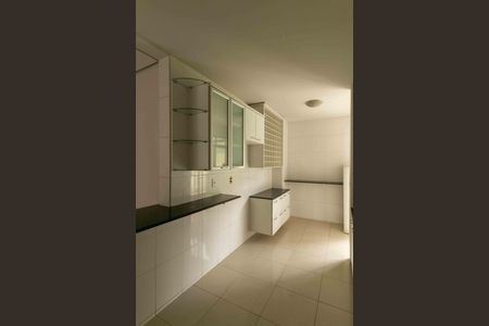 Apartamento à venda com 170m², 3 quartos e 2 vagas Apartamento à venda com 170m², 3 quartos e 2 vagasCozinha