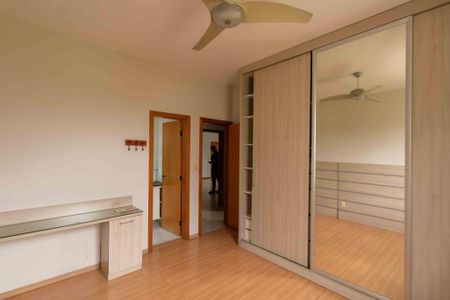 Apartamento à venda com 170m², 3 quartos e 2 vagas Apartamento à venda com 170m², 3 quartos e 2 vagasQuarto 2 Suite