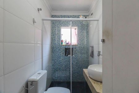 Casa à venda com 125m², 3 quartos e 2 vagas Casa à venda com 125m², 3 quartos e 2 vagasBanheiro