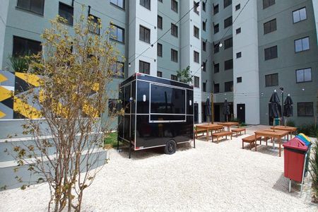 Apartamento à venda com 42m², 2 quartos e sem vagaÁrea comum