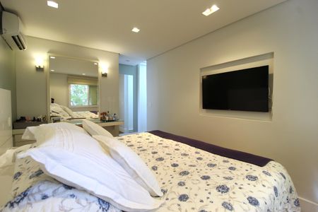 Apartamento à venda com 130m², 3 quartos e 2 vagasSuíte