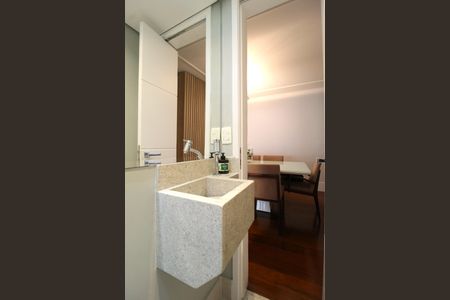 Apartamento à venda com 130m², 3 quartos e 2 vagasLavabo