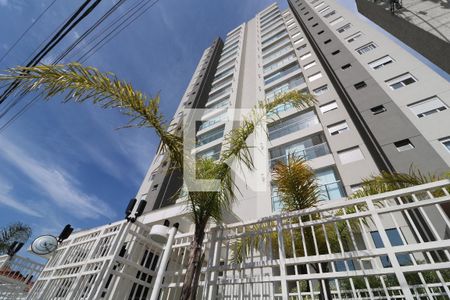 Apartamento à venda com 85m², 2 quartos e 2 vagas Apartamento à venda com 85m², 2 quartos e 2 vagasFachada e portaria
