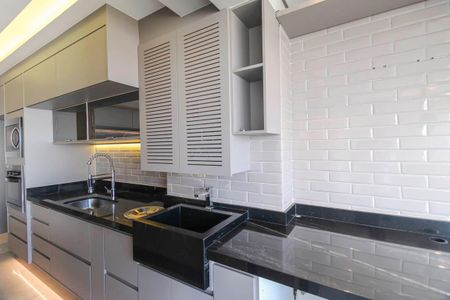 Apartamento à venda com 85m², 2 quartos e 2 vagas Apartamento à venda com 85m², 2 quartos e 2 vagasÁrea de Serviço