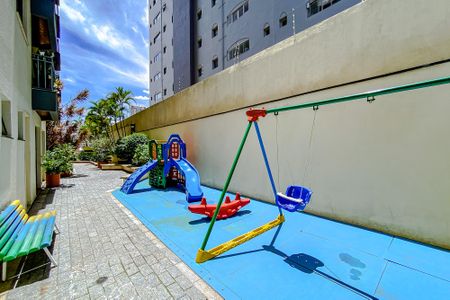 Apartamento à venda com 74m², 3 quartos e 1 vagaÁrea comum - Playground